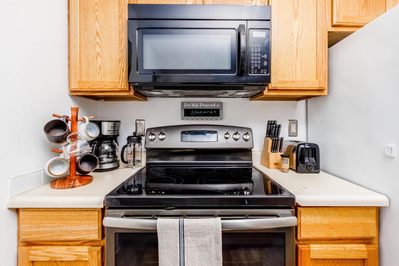 Midtown Classic Apartment